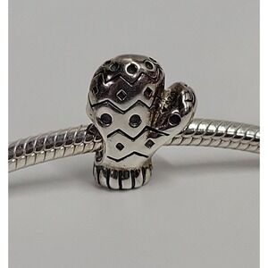 Chamilia Winter Mitten Glove Christmas Sterling‎ Bead Charm 925